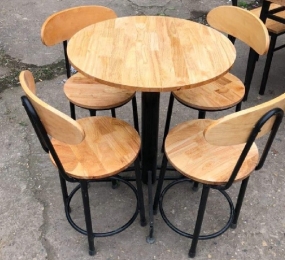 Bàn Ghế Cafe Gỗ 02