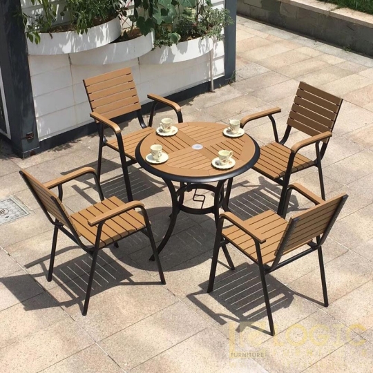 Bàn Ghế Cafe Gỗ 04